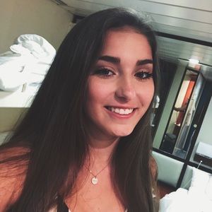 Meet your Posher, Paige